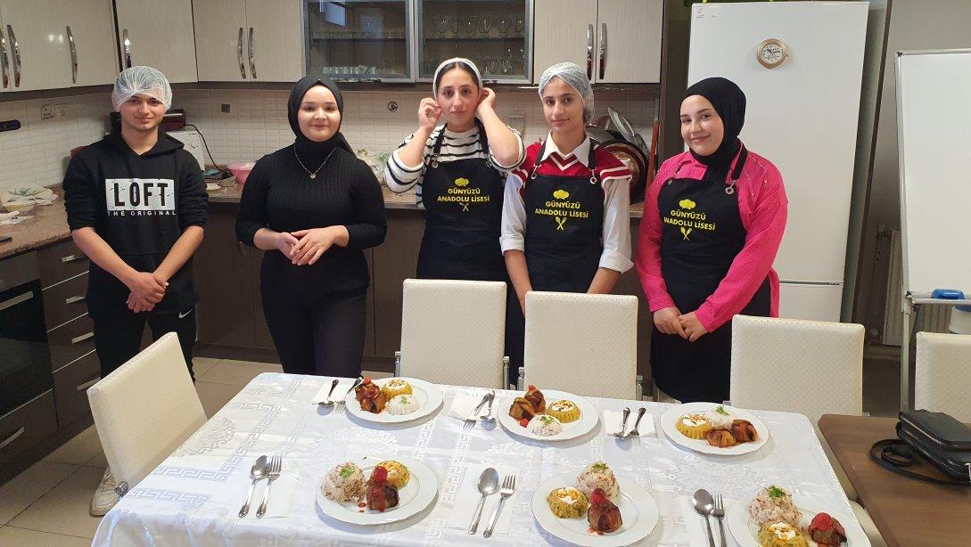İlçemizde Liseler Arası Haydi Pişir Bakalım Yemek Hazırlama Yarışması Elemeleri Başladı