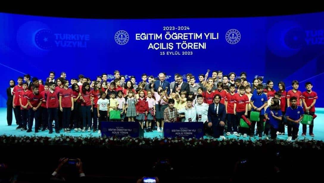 İlçe Milli Eğitim Müdürümüz Mehmet SARITAŞ 2023-2024 Eğitim Öğretim Yılı Açılış Törenine Katıldı